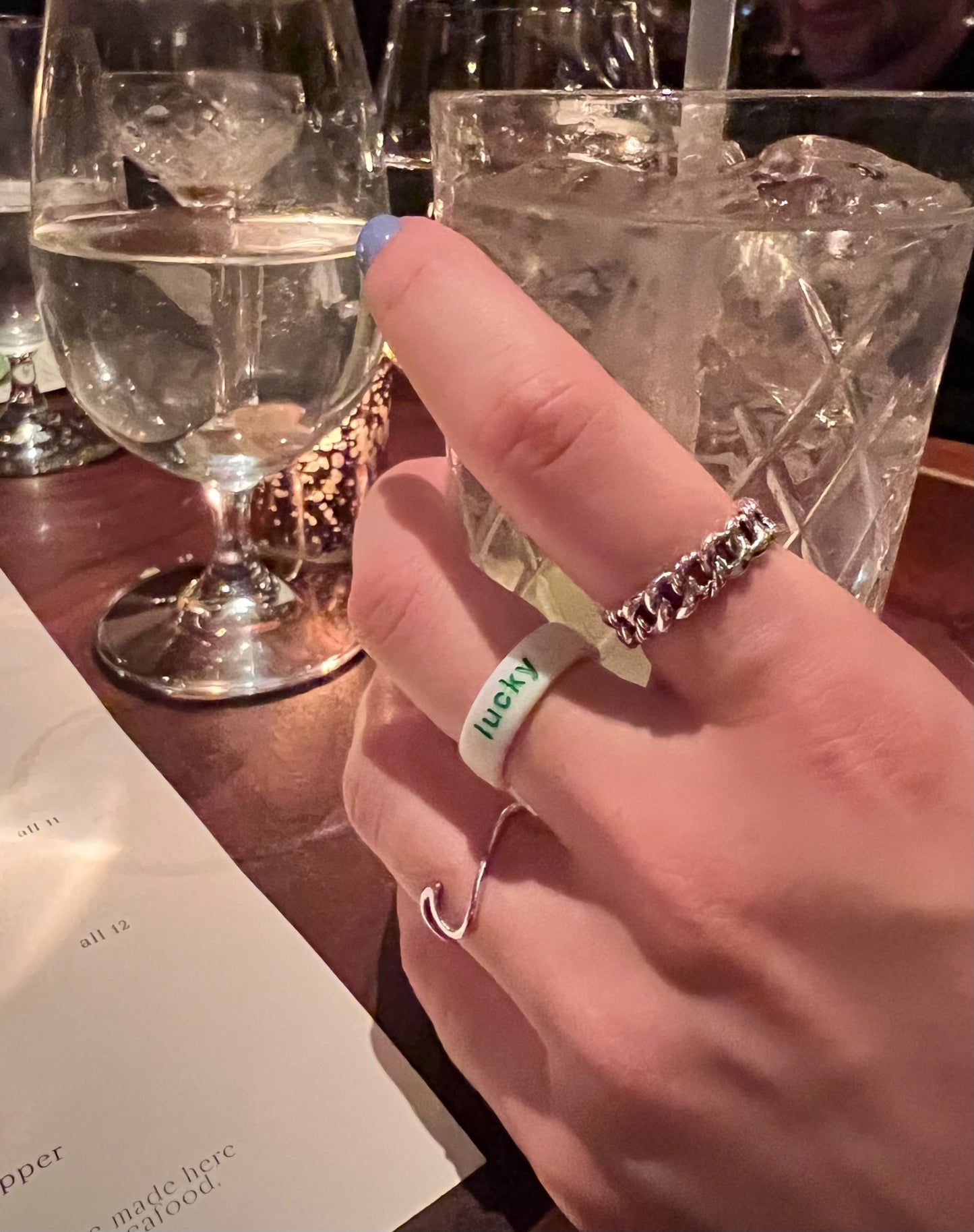 Flip Reversible lucky / kiss me ring white Ring