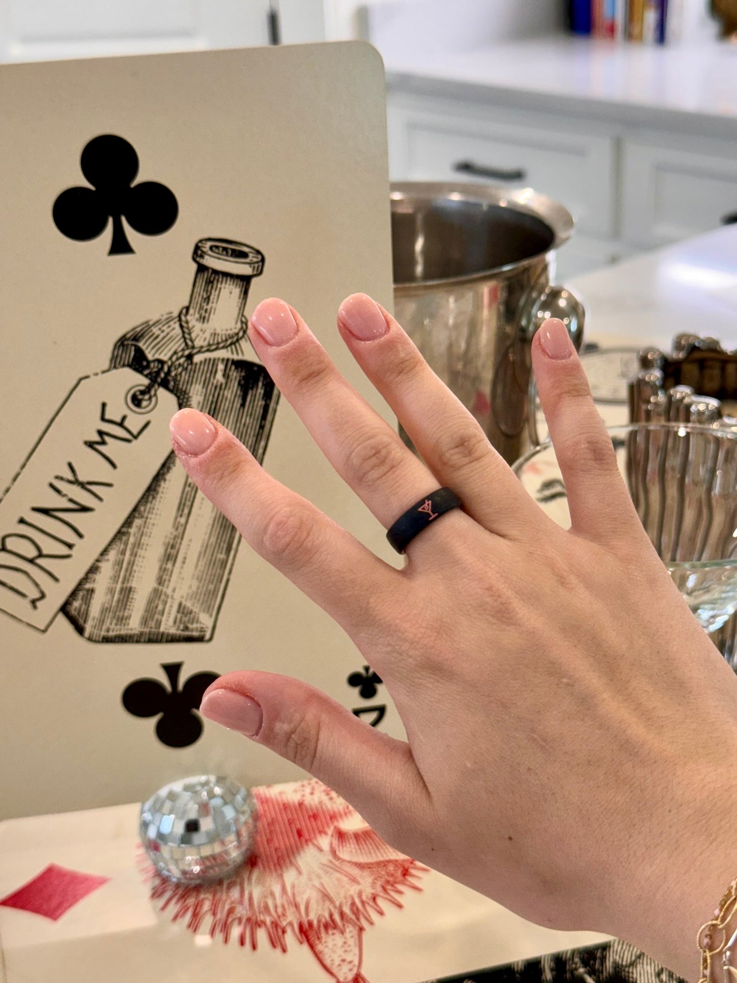Flip Reversible martini glass / tipsy ring