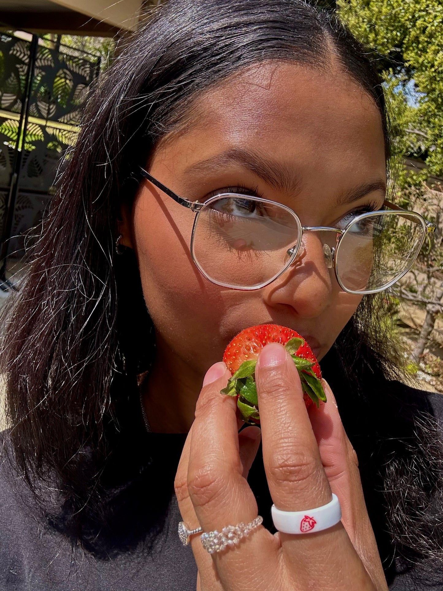 Flip Reversible strawberry / berry sweet ring