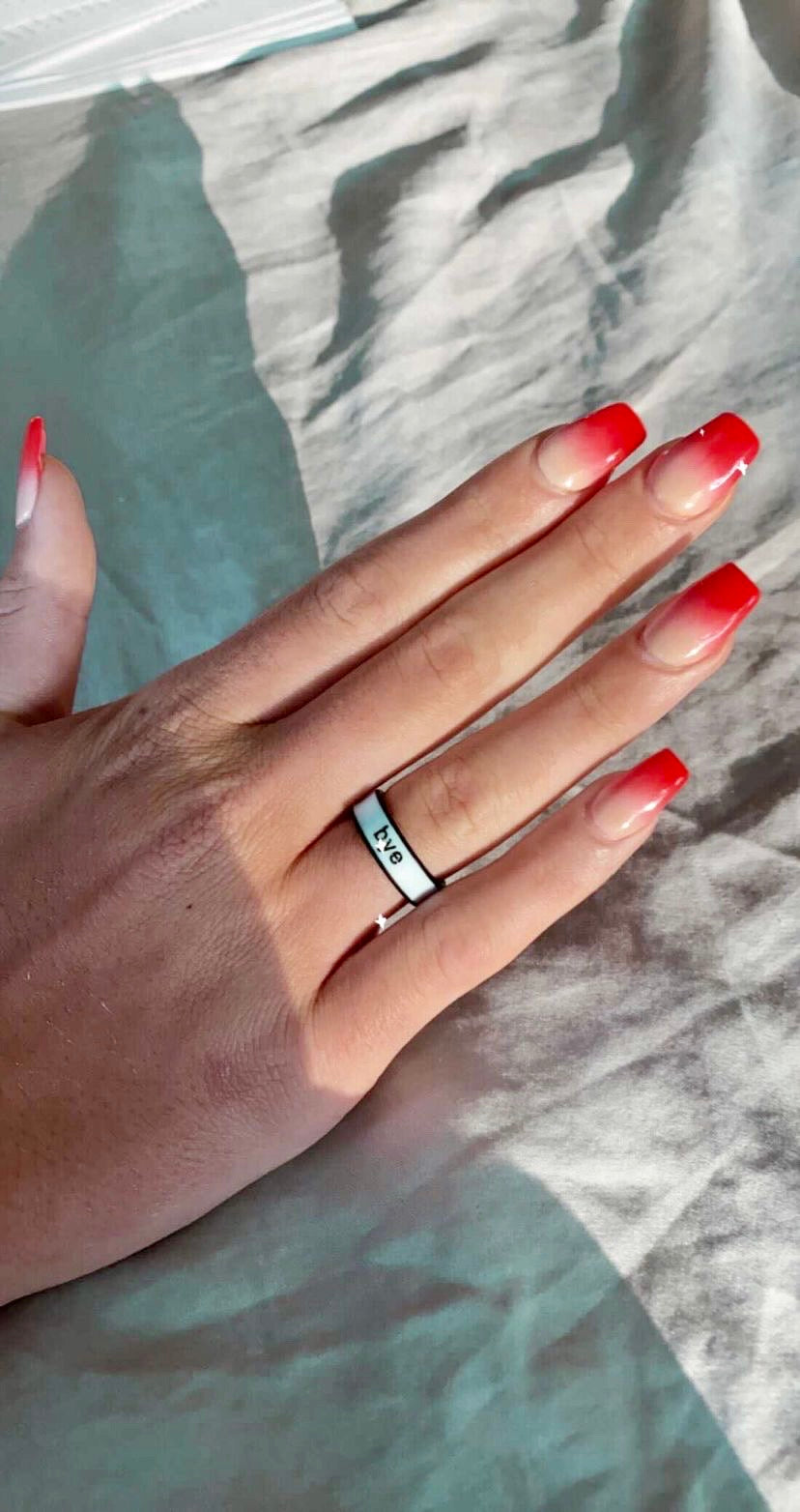 Flip Reversible hi / bye Ring
