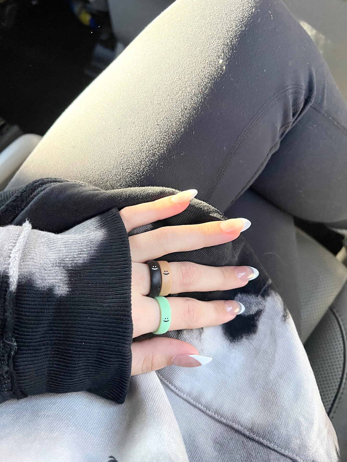 Flip Reversible smile / frown ring black