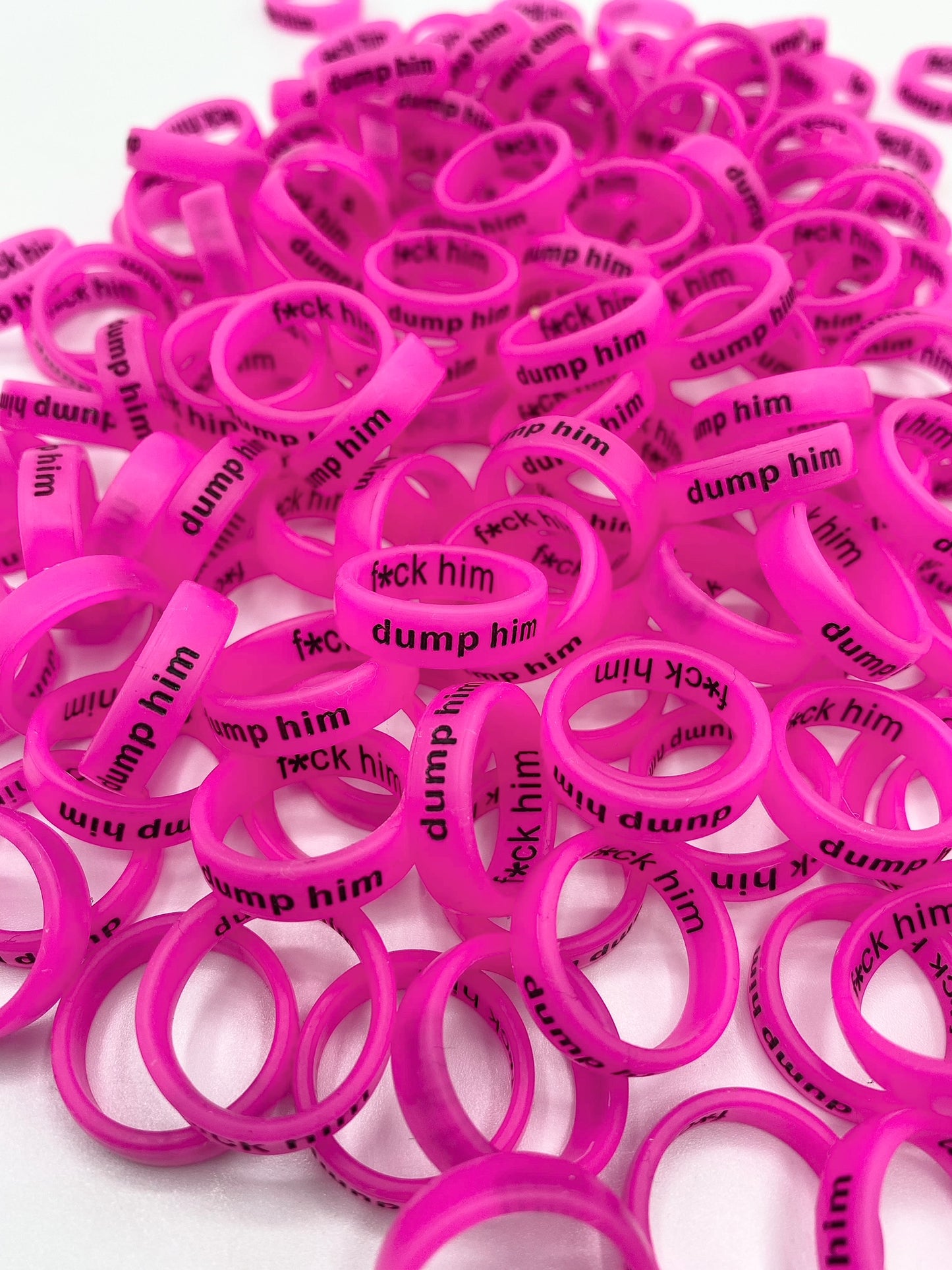 Flip Reversible dump him / f*ck him ring Ring
