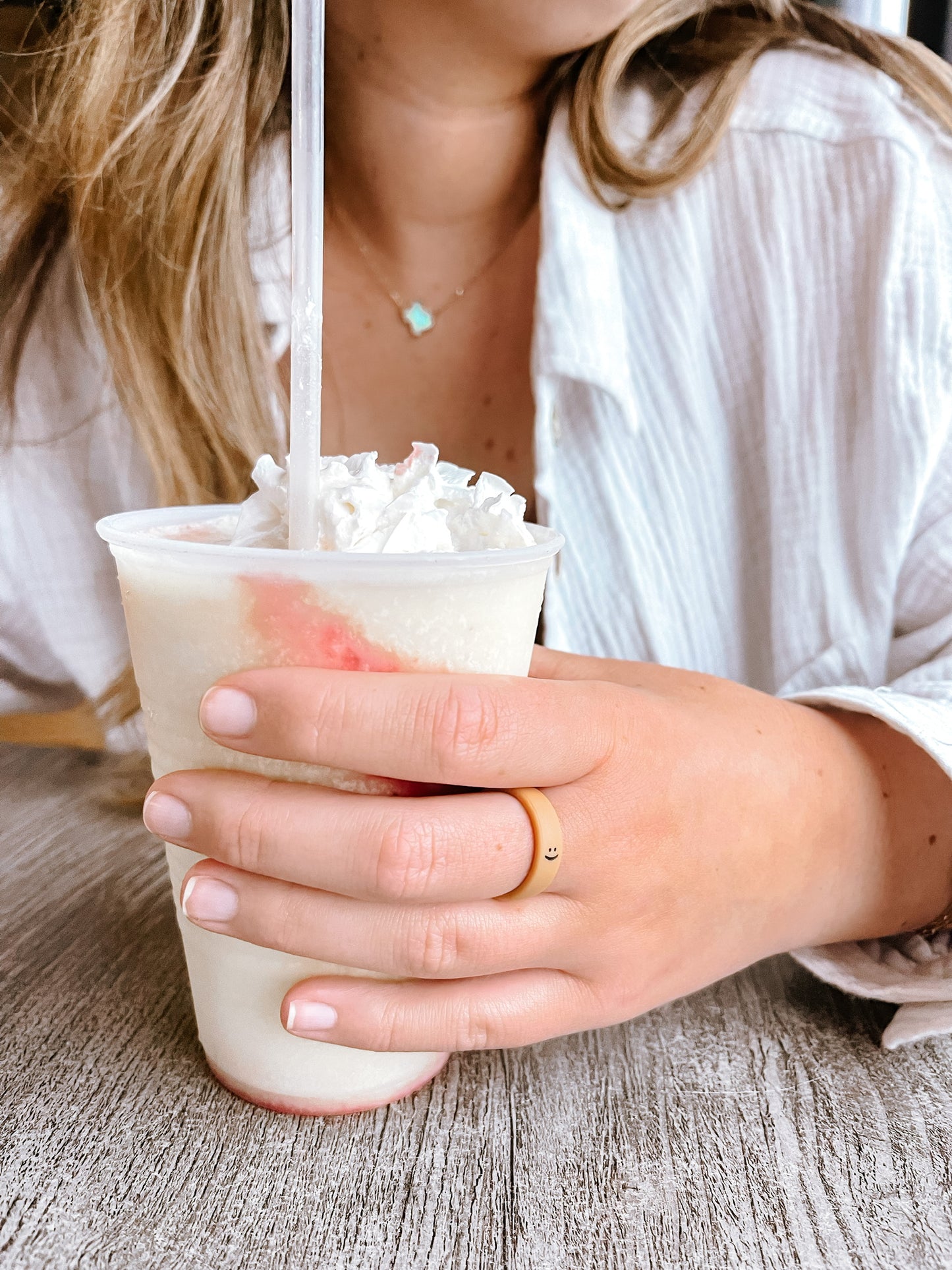 Flip Reversible smile / frown ring iced coffee