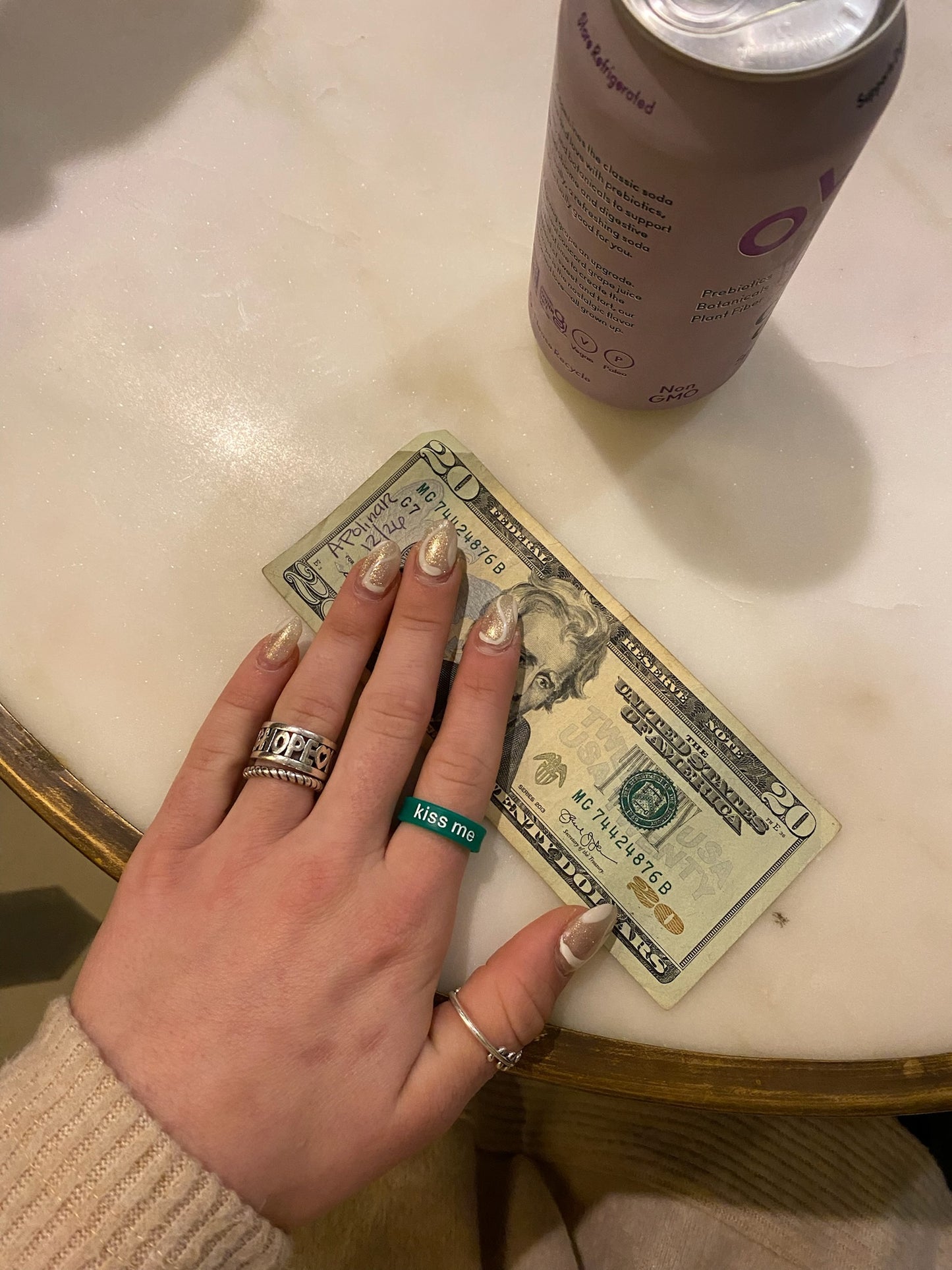 Flip Reversible lucky / kiss me ring