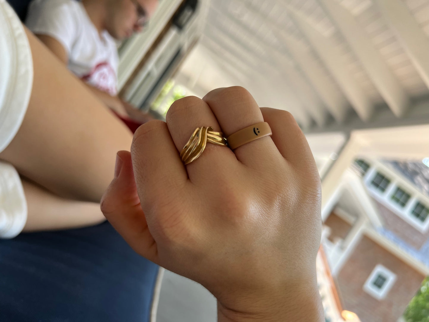 Flip Reversible smile / frown ring iced coffee