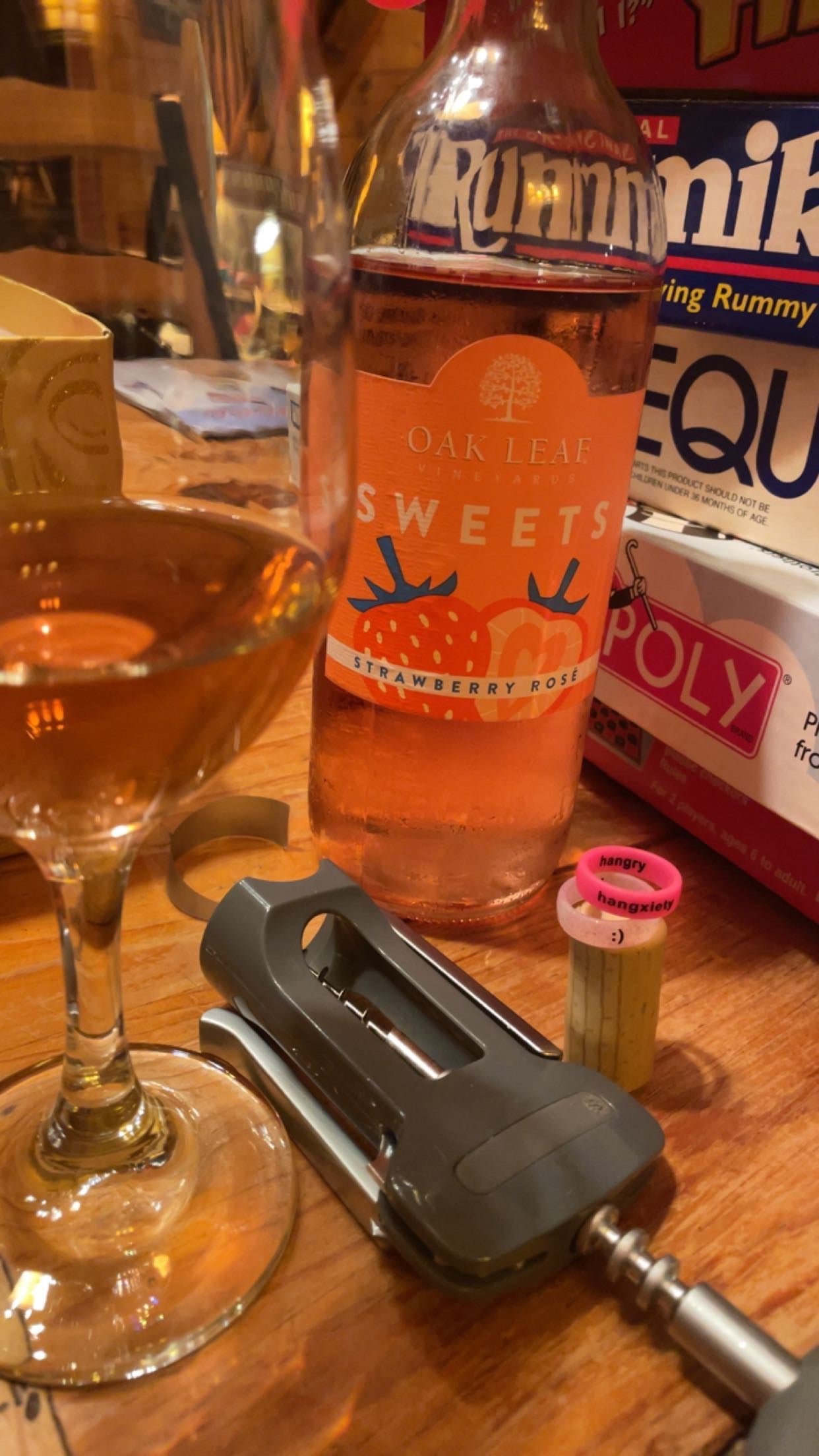 Flip Reversible hangxiety / hangry ring