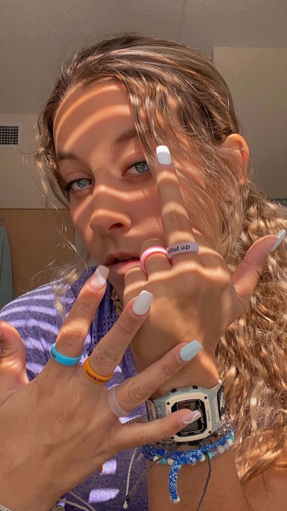 Flip Reversible shut up / kiss me Ring