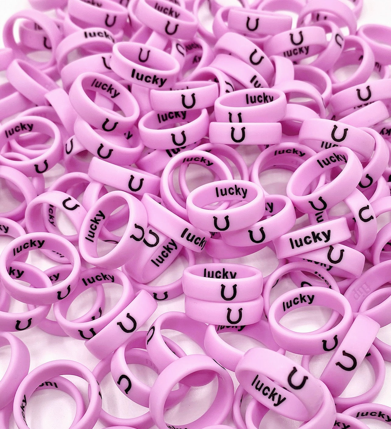 Flip Reversible horseshoe / lucky ring