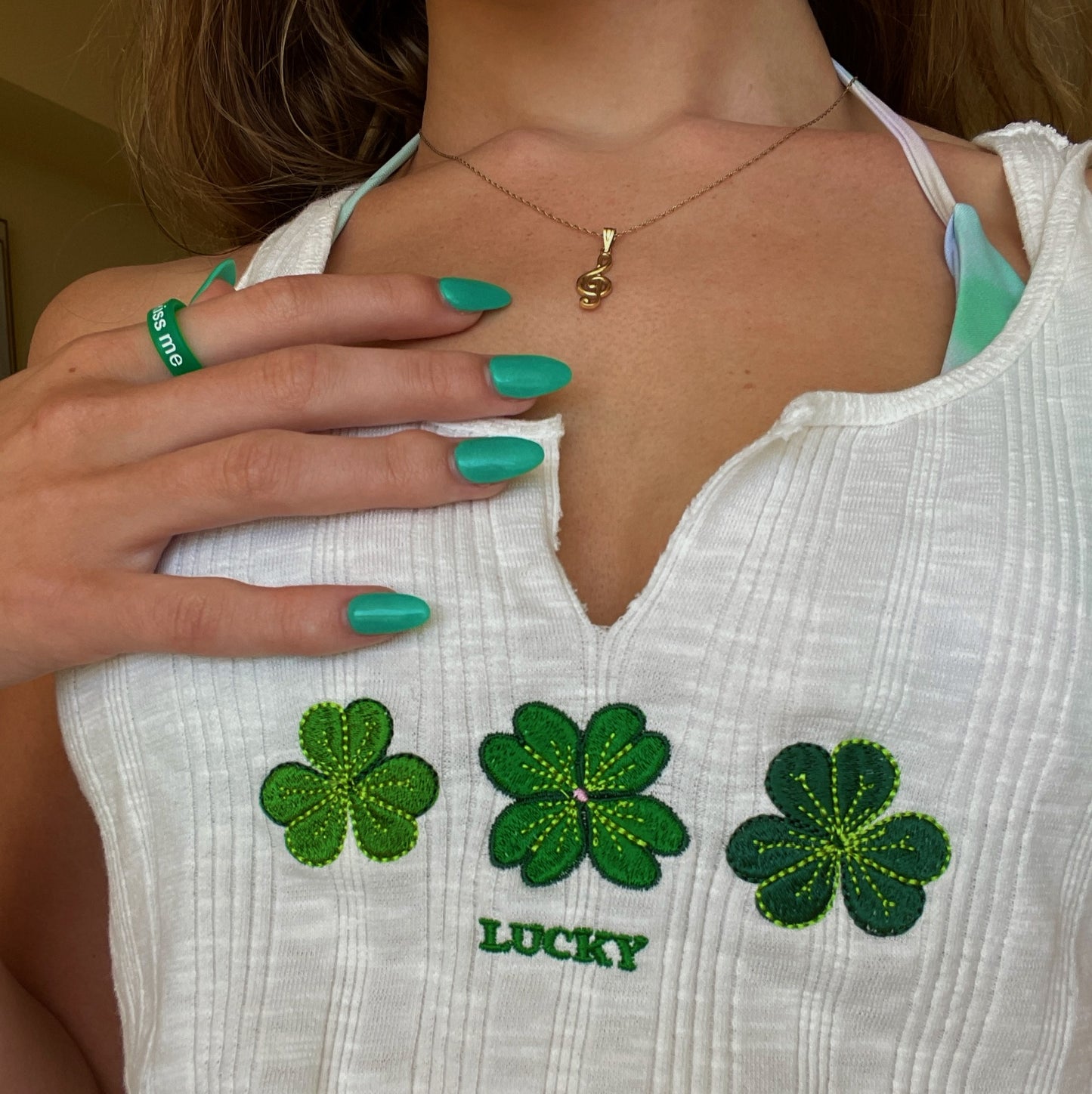 Flip Reversible lucky / kiss me ring