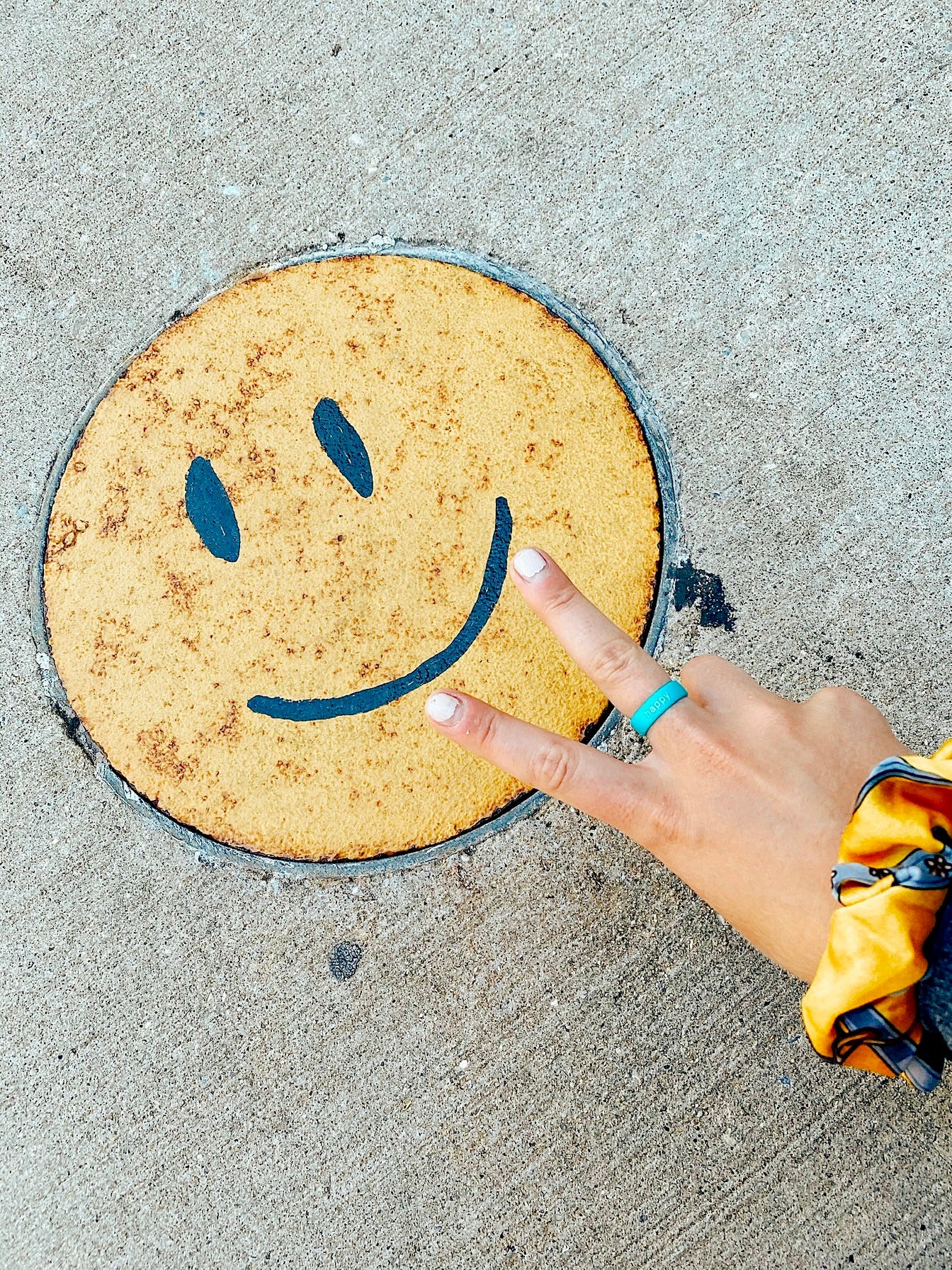 Flip Reversible happy / not happy Ring