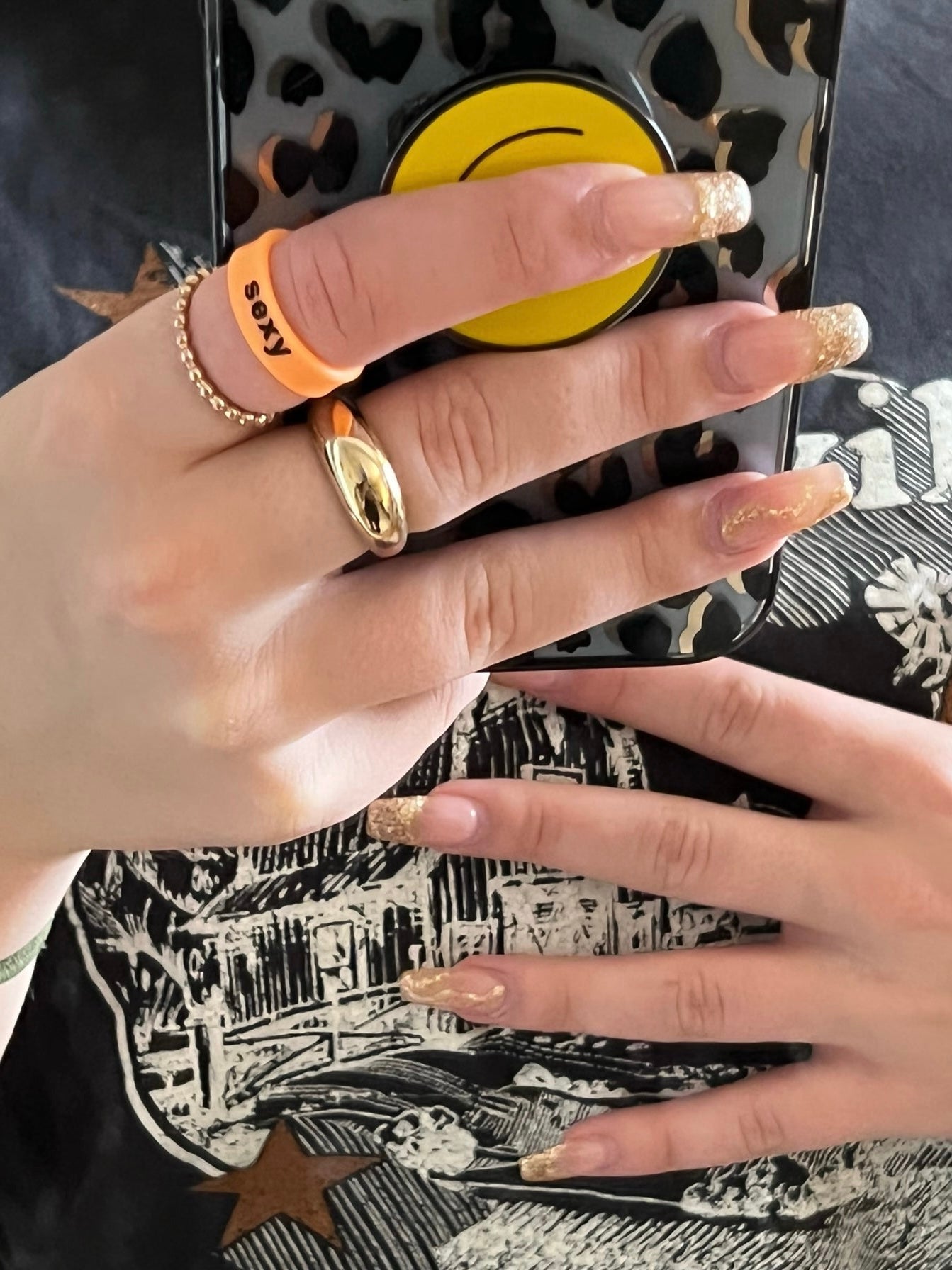 Flip Reversible psycho / sexy Ring
