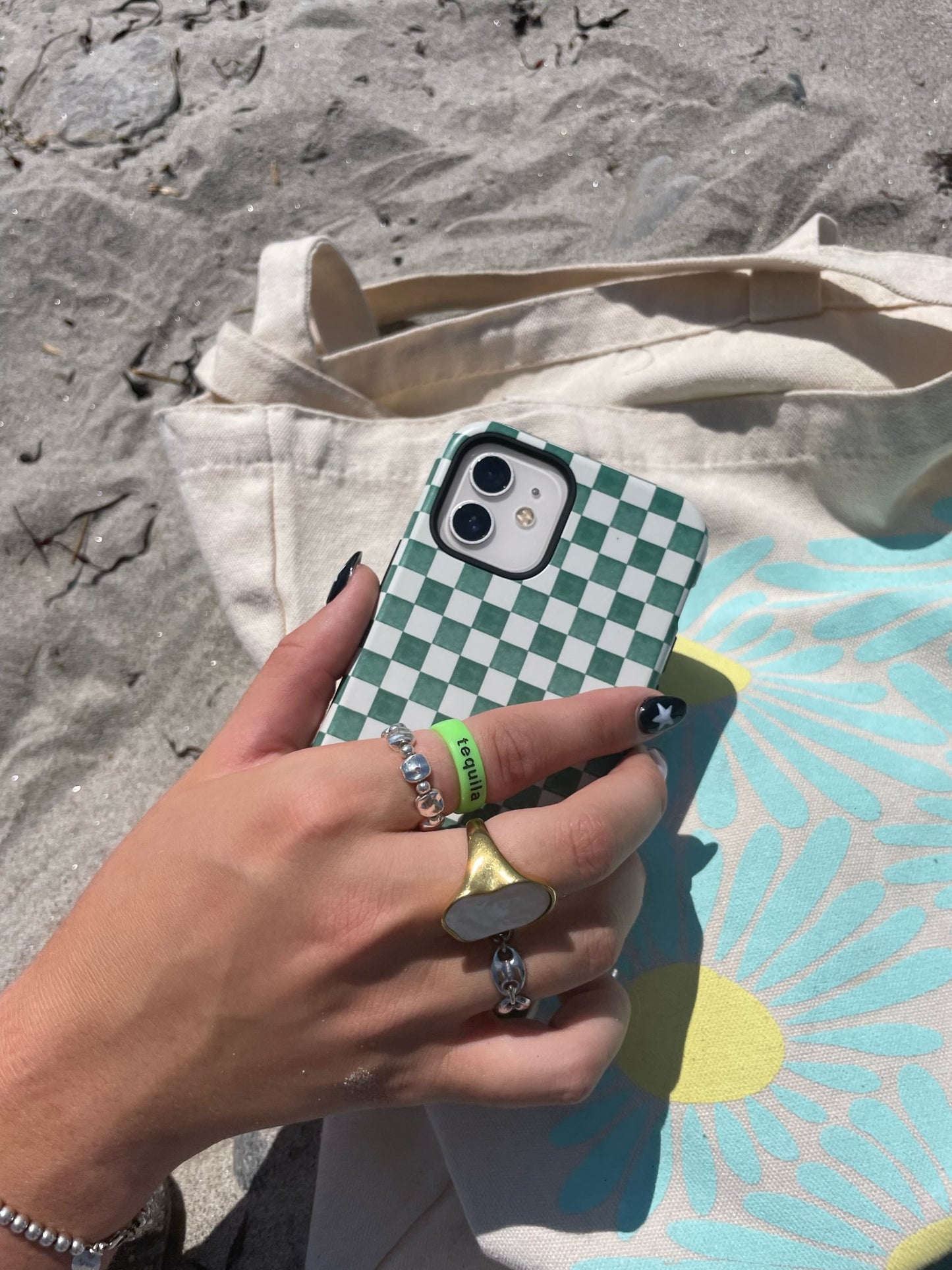 Flip Reversible tequila / tacos ring