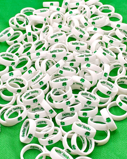 Flip Reversible shamrock / feelin' lucky Ring