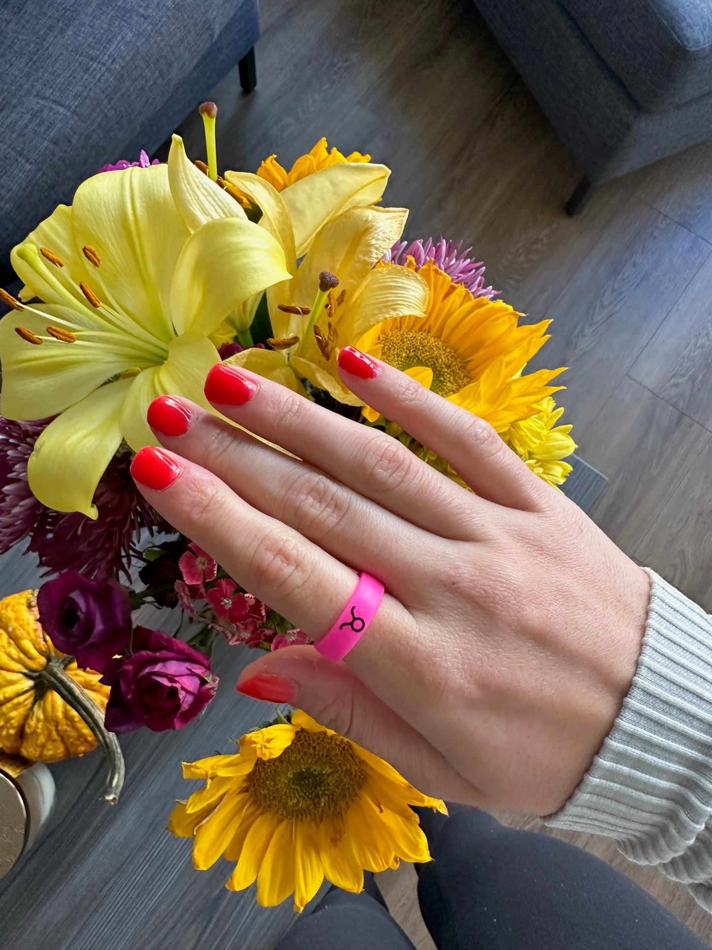 Flip Reversible Leo Ring