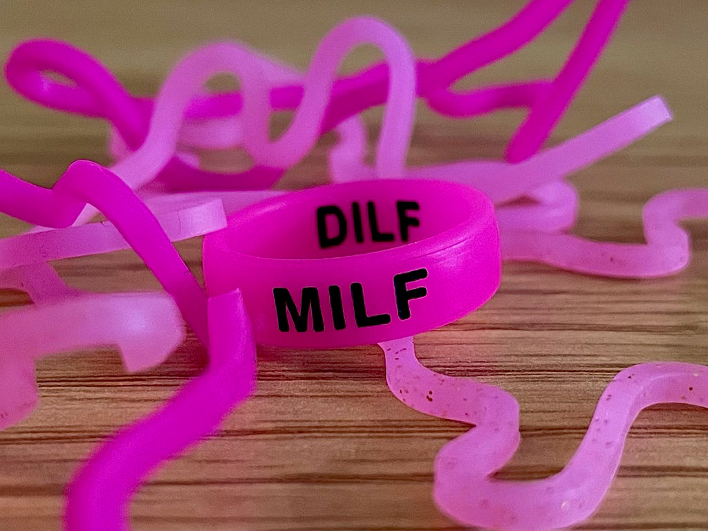 Flip Reversible MILF / DILF ring