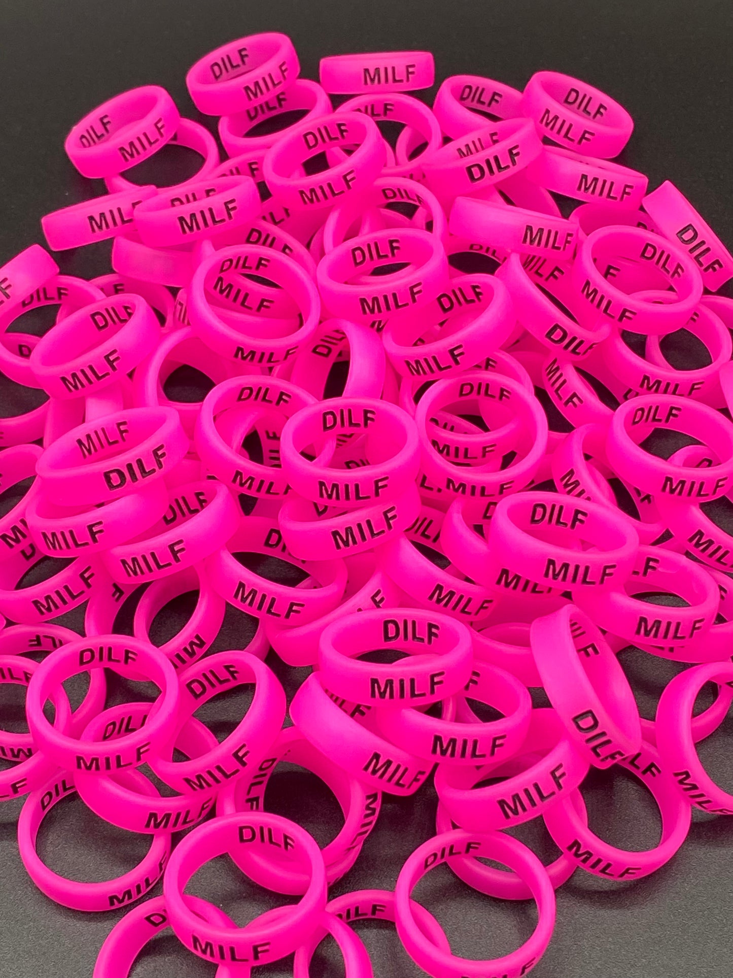 Flip Reversible MILF / DILF ring