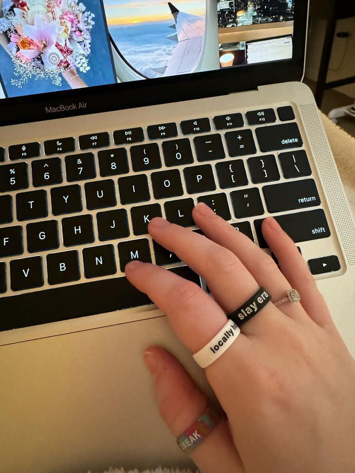 Flip Reversible locally hated / almost famous ring