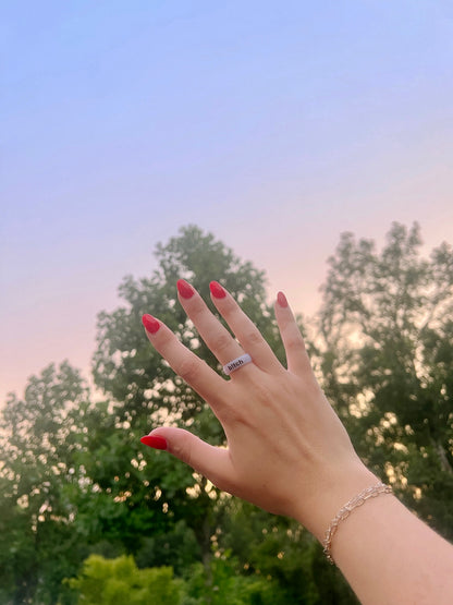 Flip Reversible b!tch / legend ring