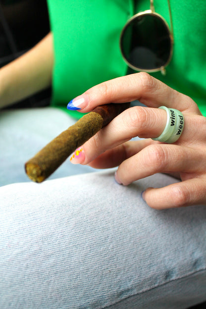 Flip Reversible weed / wine