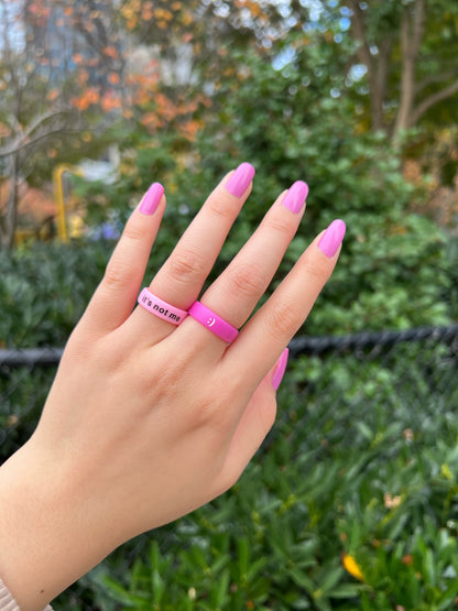 Flip Reversible smile / frown ring magenta