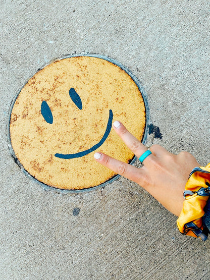 Flip Reversible happy / not happy Ring