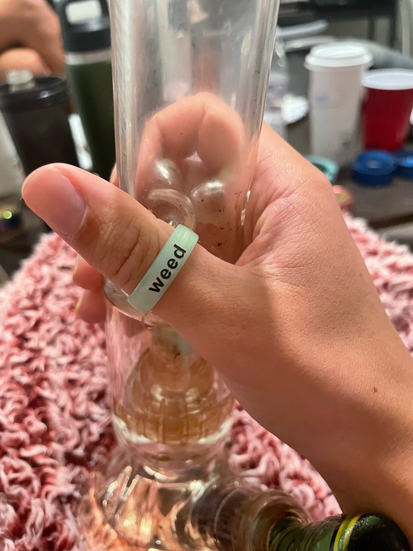 Flip Reversible weed / wine