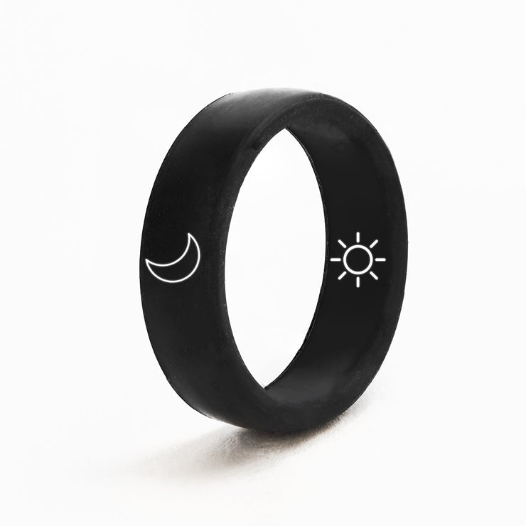 Flip Reversible moon / sun ring black